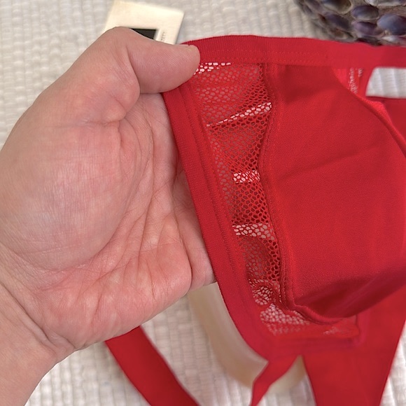 Cover Male - Picture 3 of 7